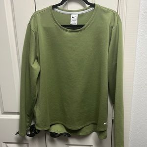 New Nike Therma Fit Sweater